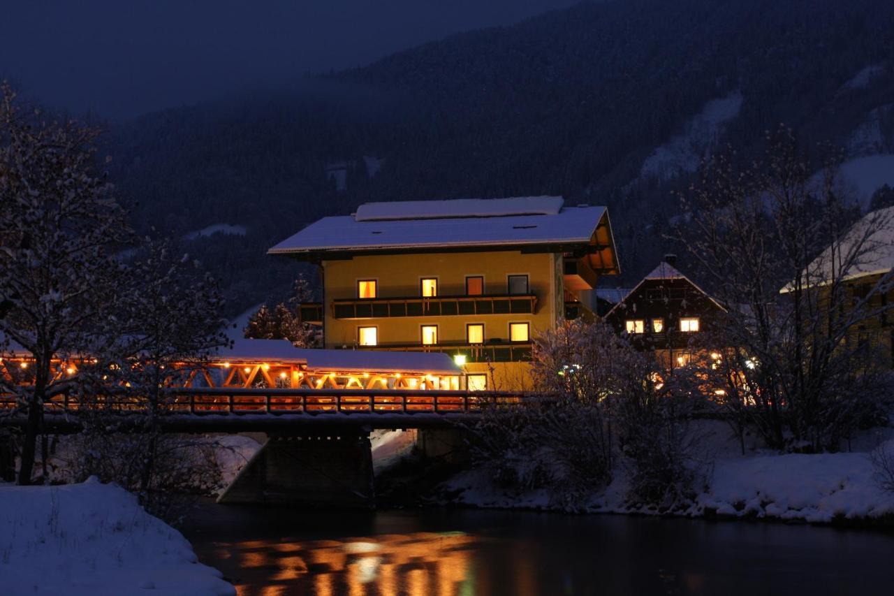 Sport & Familienhotel Baerenwirt Айх Экстерьер фото